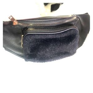 Black Fanny Pack
